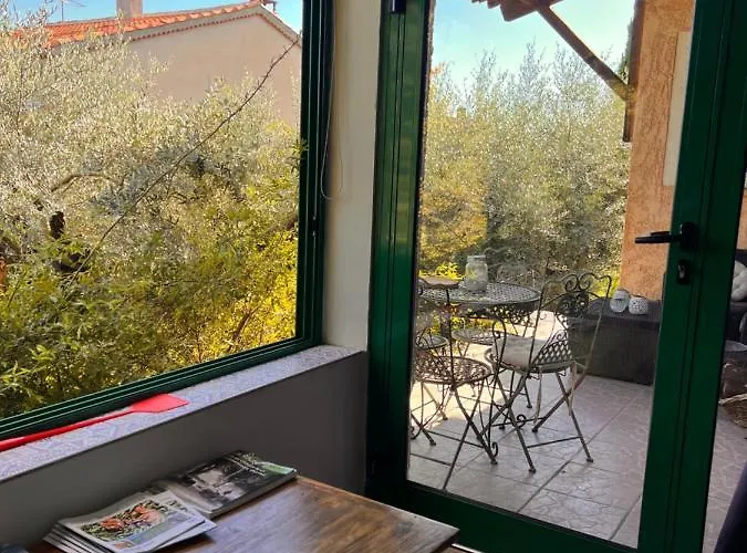 Halte En Provence Affittacamere Peyruis